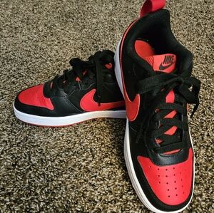 Big kids nike court burroughs
